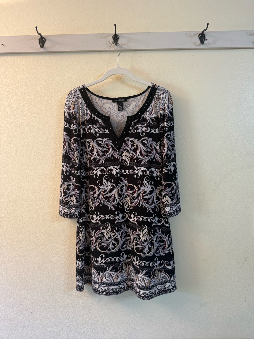 White House Black Market Black and White Scroll-Print Mini Dress